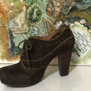 Miz Mooz size 8 brown/purplish suede platforms